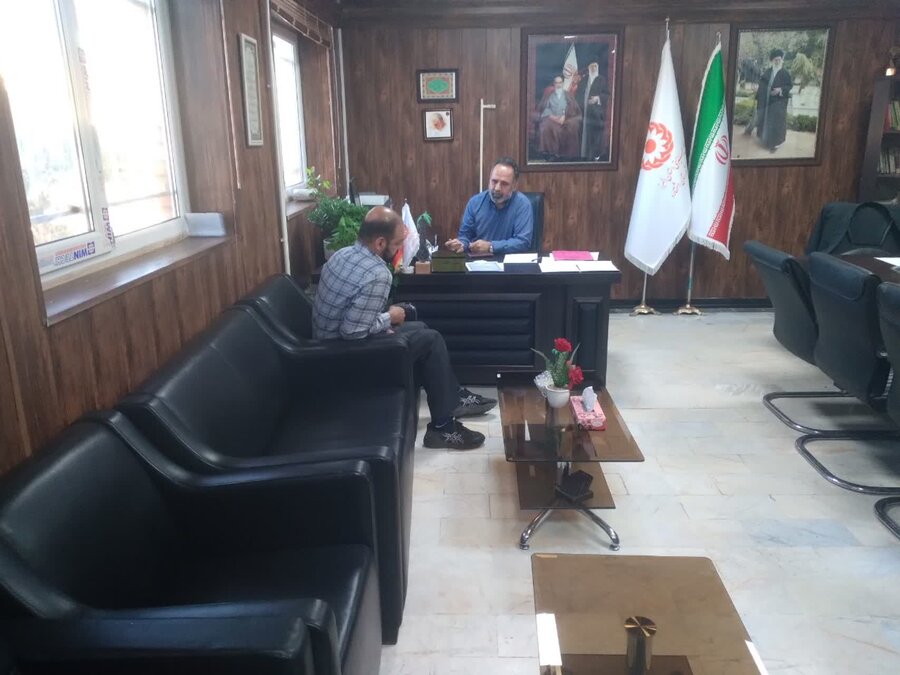 اشتهارد | ملاقات رئیس اداره بهزیستی شهرستان اشتهارد با جامعه هدف محترم