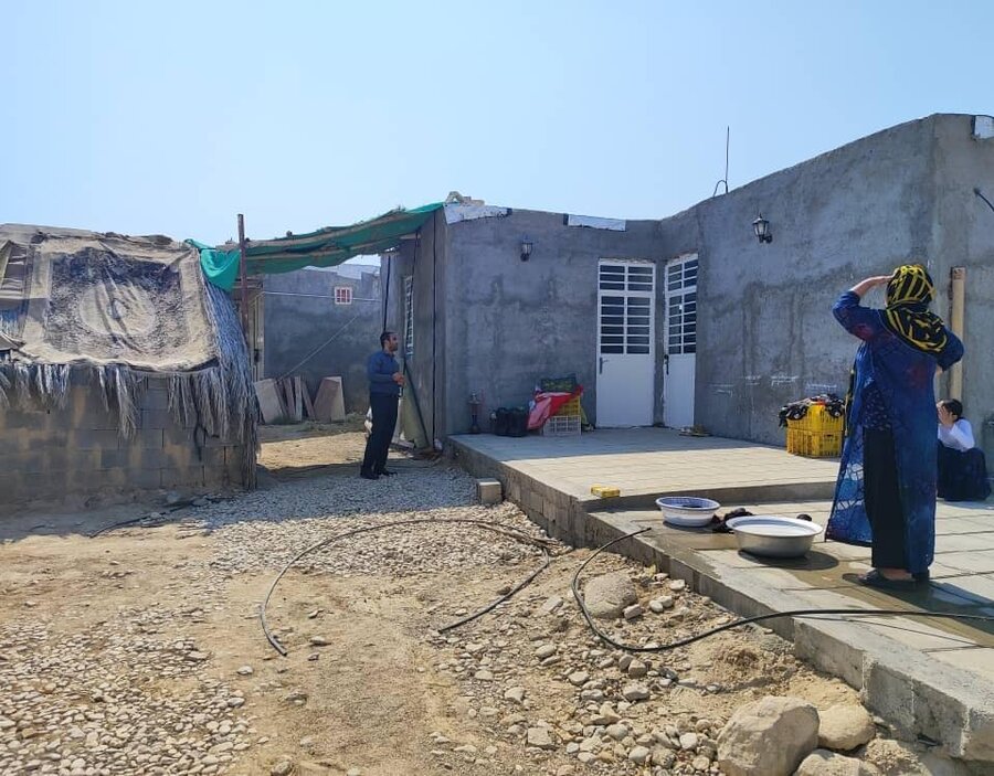 بهسازی مسکن مددجوی نیازمند در دشتی با همت بهزیستی و مشارکت خیرین