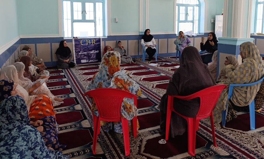 بستک | برگزاری کلاس آموزشی «خودمراقبتی و پیشگیری از پشه آئدس"