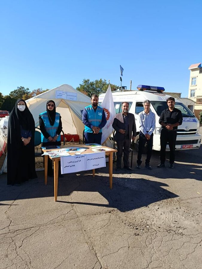 تیم محب و اورژانس اجتماعی در نمایشگاه پدافند غیرعامل حضور یافتند