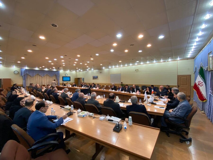 نشست شورای اداری اردییل