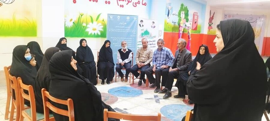 نخستین نشست مرکز «مهر و گفتگو» با محوریت همدلی و روایت تجربه‌های فرهنگی برگزار شد