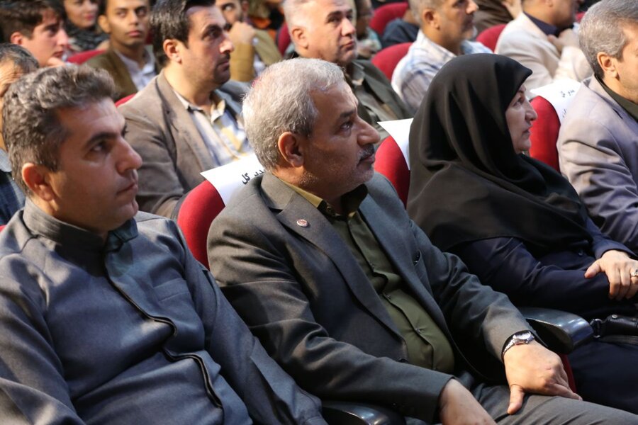 اختتامیه هجدهمین جشنواره بین‌المللی تئاتر خیابانی مریوان با حضور مسئولان بهزیستی کشور برگزار شد