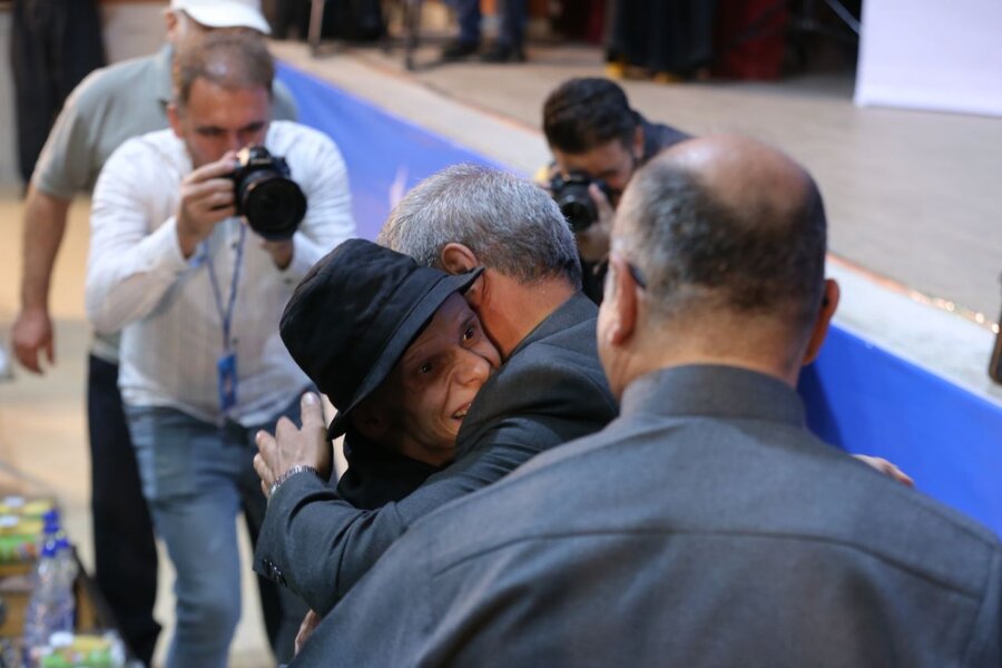 اختتامیه هجدهمین جشنواره بین‌المللی تئاتر خیابانی مریوان با حضور مسئولان بهزیستی کشور برگزار شد