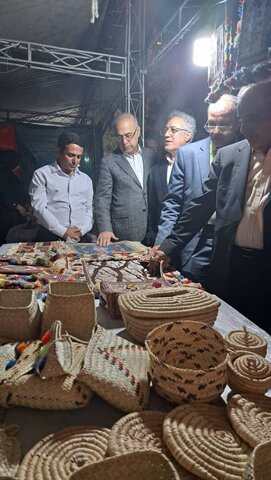 حاجی آباد | برگزاری نمایشگاه توانمندی‌های افراد دارای معلولیت در جشنواره ملی مغ مهرگان