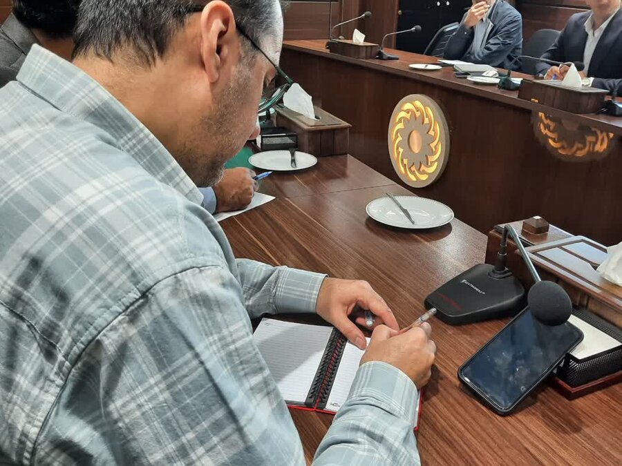 آذر-شرقی- بازرسی