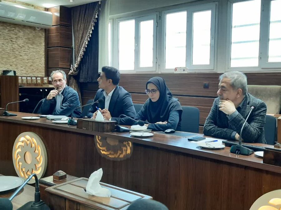 آذر-شرقی- بازرسی