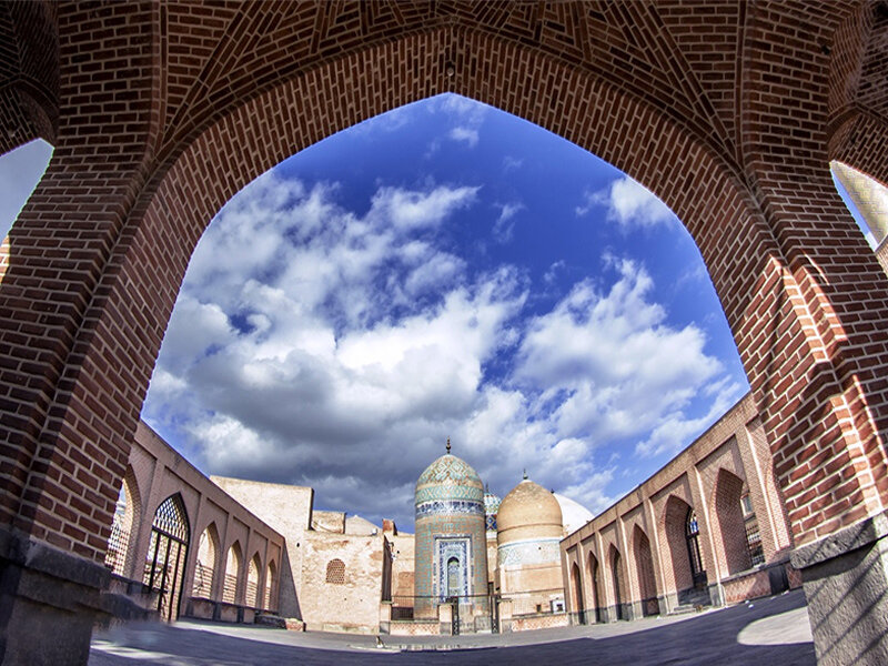 *سفرنامه اردبیل(روایت خدمت و همدلی)* 