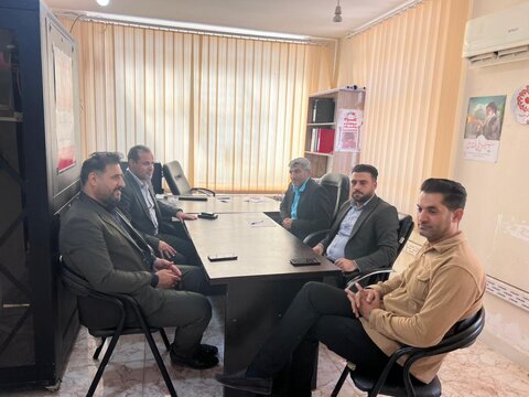 بازدید شهردار و اعضای شورای شهر هویزه از اداره بهزیستی شهرستان