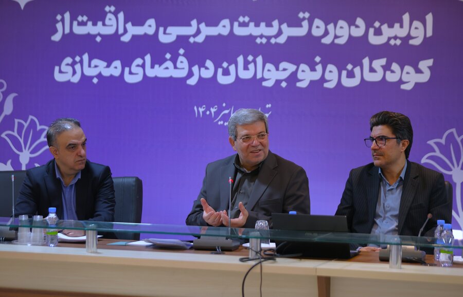 حذف نوجوانان از فضای مجازی راه‌حل نیست/تربیت دیجیتال مسیر پایدار مراقبت از نسل جدید