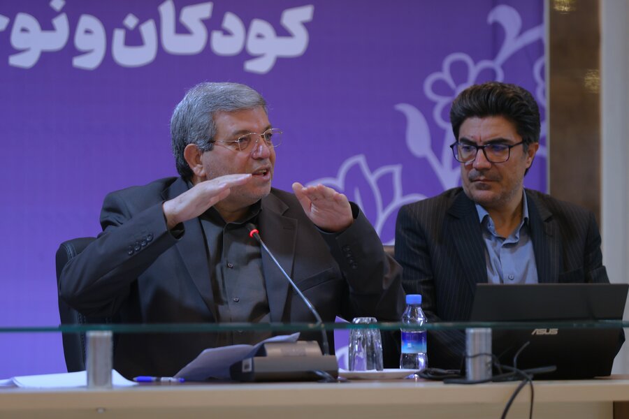 اولین دوره تربیت مربی مراقبت از کودکان و نوچوانان در فضای مجازی