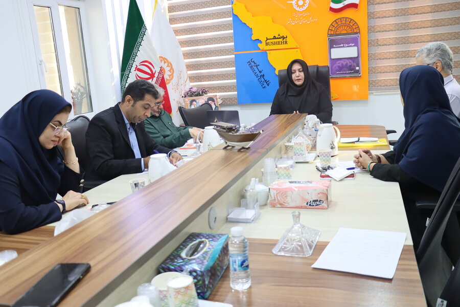 نشست بررسی اجرای قانون جامع حمایت از حقوق معلولان در بهزیستی استان بوشهر