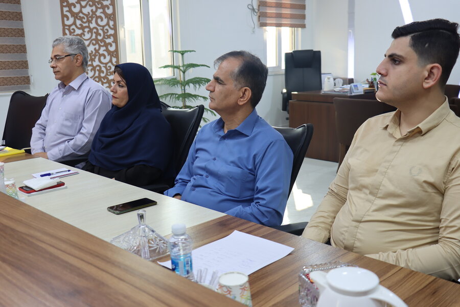 نشست بررسی اجرای قانون جامع حمایت از حقوق معلولان در بهزیستی استان بوشهر