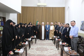 دیدار مدیرکل  و جمعی از کارکنان بهزیستی گیلان با نماینده ولی فقیه در استان و امام جمعه رشت