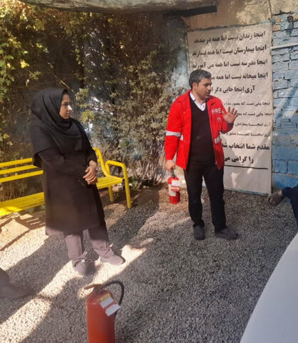 اشتهارد | مانور آموزشی اطفاء حریق در کمپ میثاق رهایی البرز برگزار شد