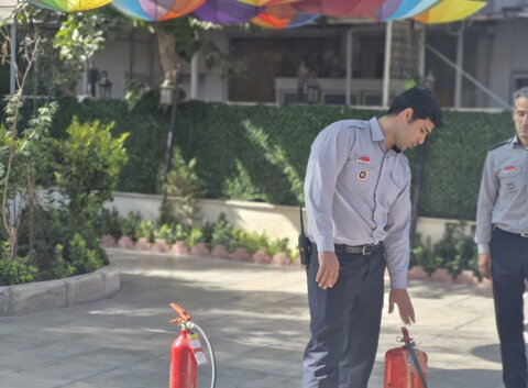 کرج | اجرای مانور اطفاء حریق در مرکز اعصاب و روان مهرورزان صبا گستر