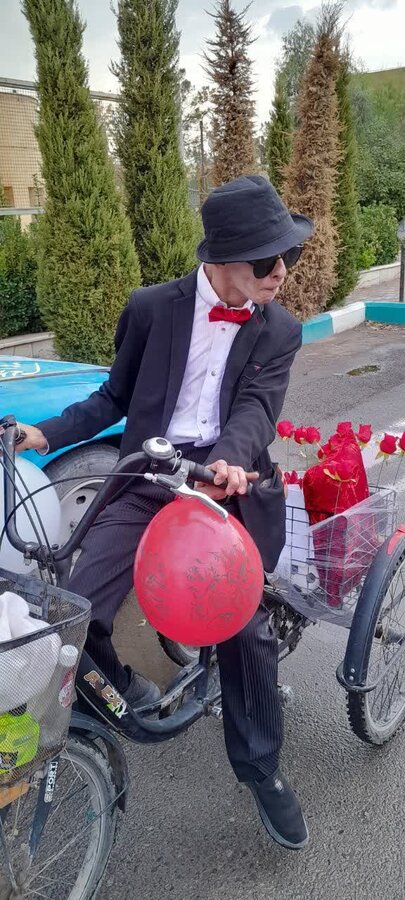 تبریک مدیرکل بهزیستی استان یزد به کسب رتبه نخست جشنواره تئاتر توان‌خواه توسط محمد زارع‌زاده