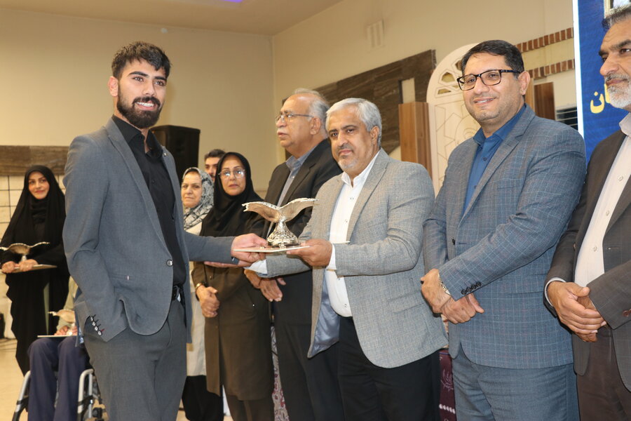 از پارا المپیکی های کرمان تجلیل شد