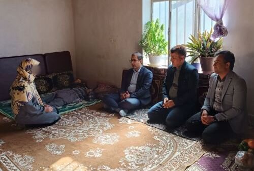 بویین میاندشت| تجلیل از صبر و ایثار خانواده‌های تحت حمایت بهزیستی به مناسبت روز پرستار