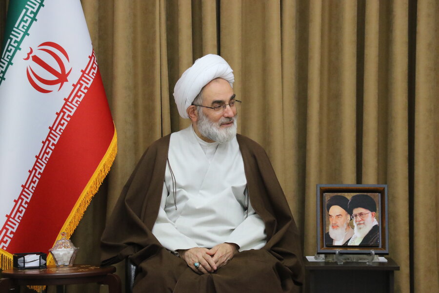 دیدار مدیر کل و کارکنان بهزیستی گیلان با نماینده ولی فقیه در استان و امام جمعه رشت