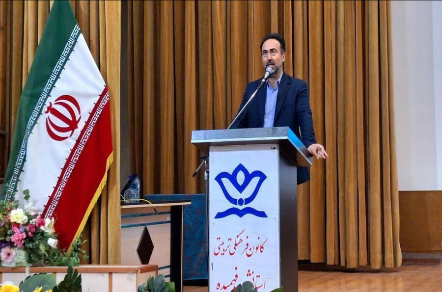 گرامیداشت یاد و خاطره شهید فهمیده و ۳۶ هزار دانش‌آموز شهید با حضور مدیرکل بهزیستی البرز