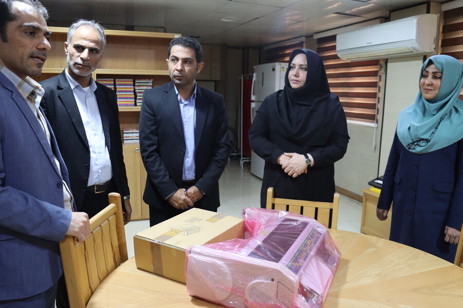 گام بلند بهزیستی استان بوشهر برای استقلال نابینایان، کتابخانه گویا به چاپگر بریل مجهز شد
