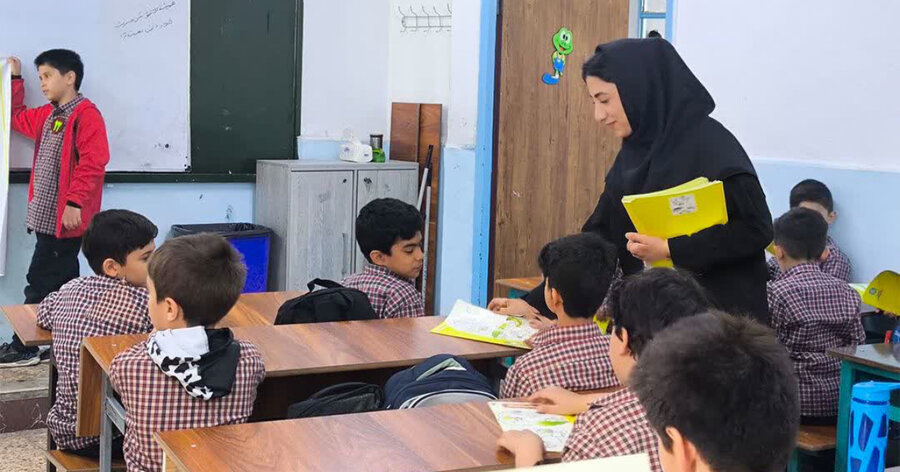 آموزش مفاهیم پدافند غیرعامل به ۵۰۰ دانش‌آموز البرزی توسط جمعیت همیاران "نجوای همدلانه"