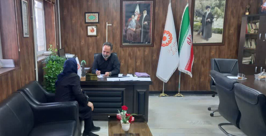 اشتهارد | ملاقات رئیس اداره بهزیستی شهرستان اشتهارد با جامعه هدف محترم