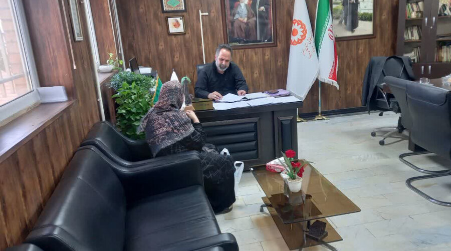 اشتهارد | ملاقات رئیس اداره بهزیستی شهرستان اشتهارد با جامعه هدف محترم