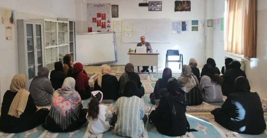 برگزاری مانور امداد نجات در مرکز اقامتی میان مدت اعتیاد رهستان نجات میاندوآب به مناسبت هفته پدافند غیرعامل

