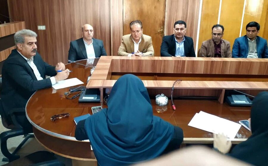  اولین جلسه کارگروه دختران نوجوان و جوان با هدف ارتقاء کیفیت زندگی و رفع موانع رشد