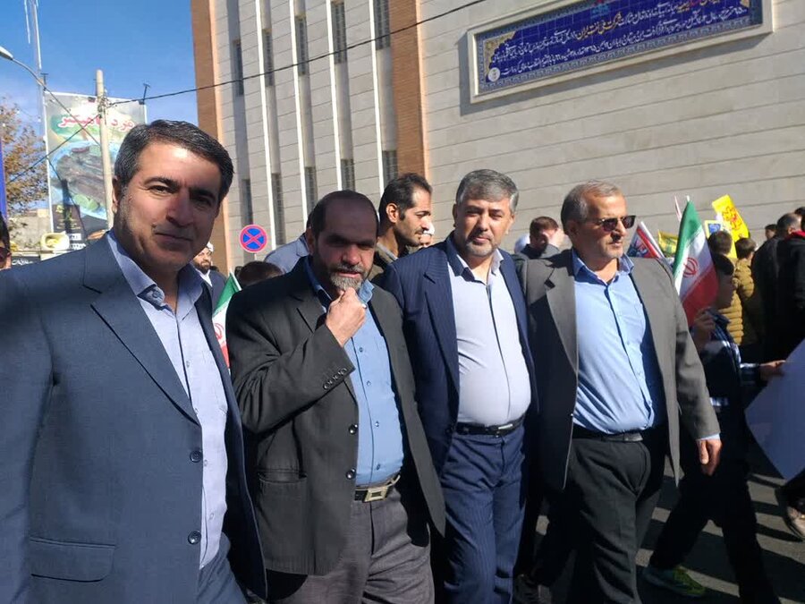 آذر-شرقی-میانه