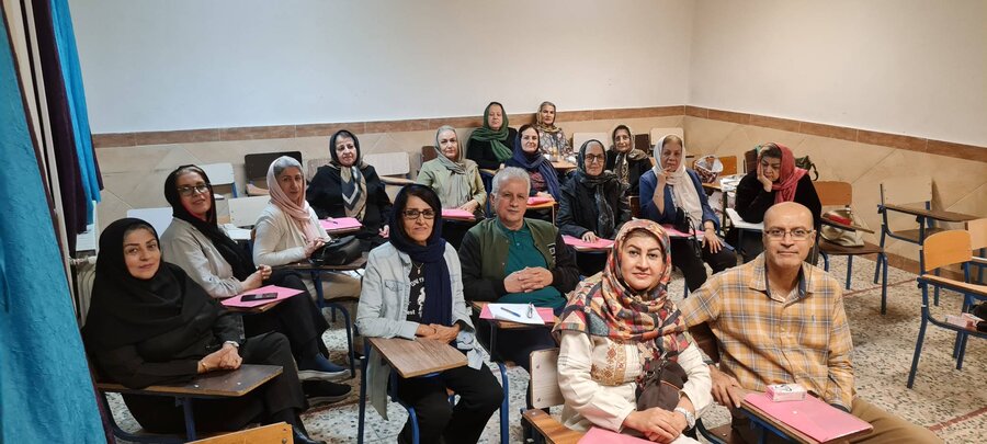 پنجمین نشست مهر و گفتگو در رشت