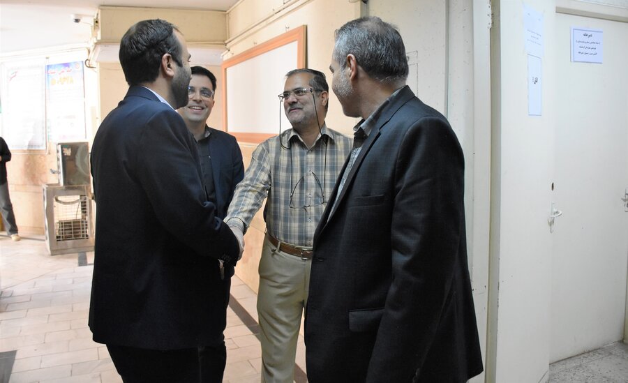 بازدید مدیرکل از اداره بهزیستی شهرستان کرمانشاه