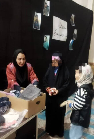 کرج | کارگاه قصه‌خوانی و مهارت‌های زندگی در منطقه کم‌برخوردار سهرابیه برگزار شد