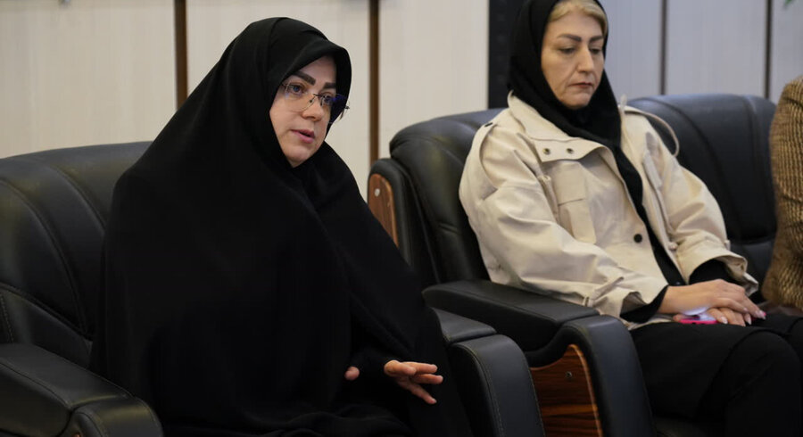 ساوجبلاغ | برگزاری نشست تخصصی فی مابین بهزیستی و شرکت عمران در خصوص افتتاح پایگاه اورژانس اجتماعی در شهر مهستان