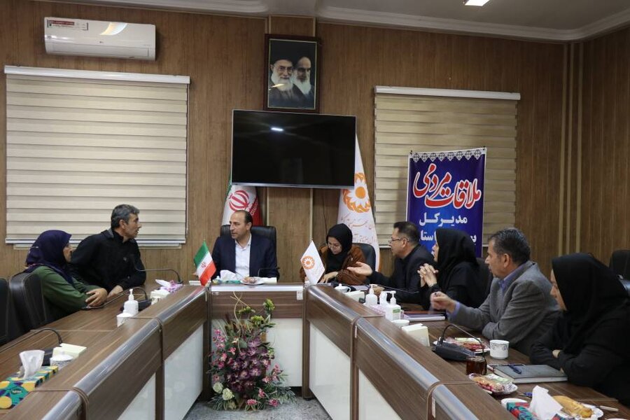 دیدار مردمی مدیرکل بهزیستی آذربایجانغربی با جامعه هدف