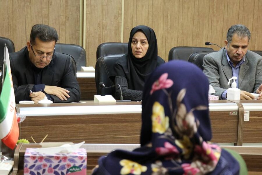 دیدار مردمی مدیرکل بهزیستی آذربایجانغربی با جامعه هدف