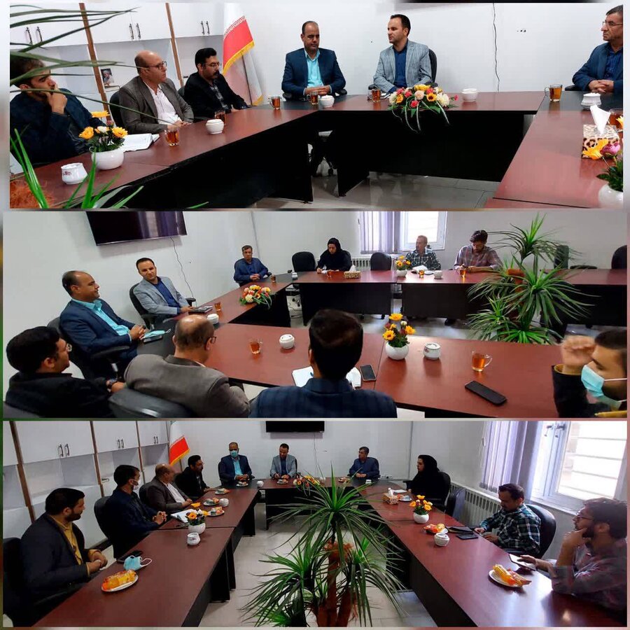 دیدار مدیر و کارکنان آموزش و پرورش خوسف با سرپرست بهزیستی این شهرستان