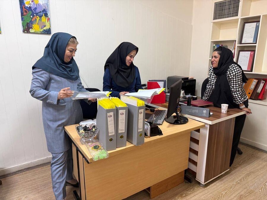 شهرتهران | نظارت میدانی معاون توانبخشی بر روند ارائه خدمات در مراکز اوتیسم و حرفه‌آموزی