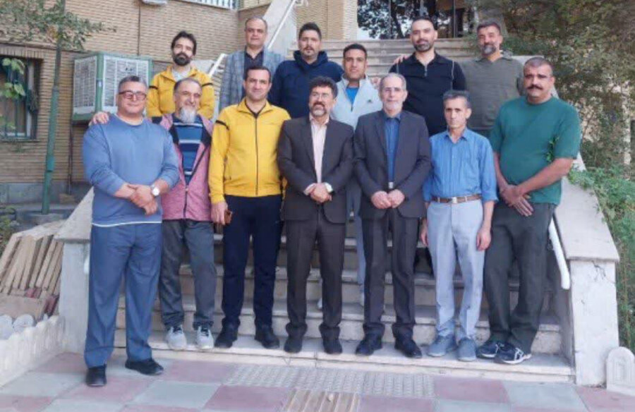 تیم والیبال کارکنان بهزیستی البرز عنوان «تیم اخلاق» مسابقات سراسری کشور را از آن خود کرد

