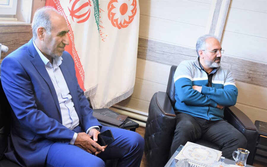 دیدار رئیس هیئت ناشنوایان استان با مدیرکل بهزیستی