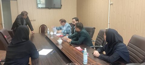 برگزاری کمیسیون پزشکی ویزیت در منزل سالمندان با حضور کارشناسان بهزیستی در شهرستان دنا