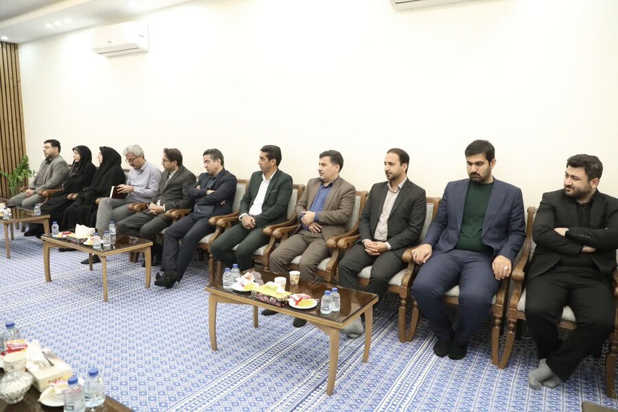 نشست مدیرکل بهزیستی استان یزد با معاون سیاسی، امنیتی و اجتماعی استاندار برگزار شد