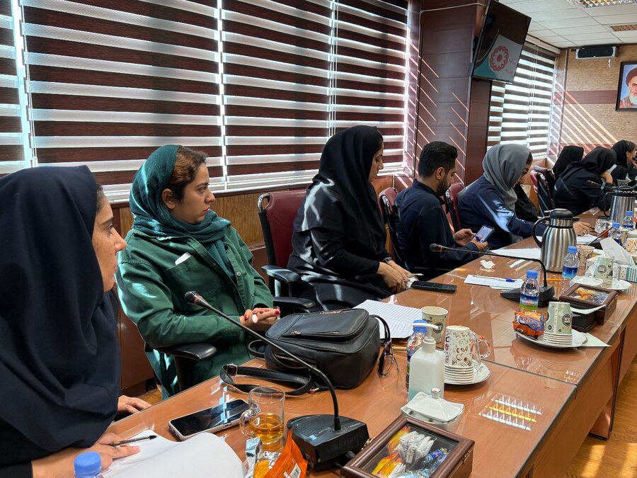 برگزاری جلسه آموزشی با محوریت آشنایی با حقوق اطفال و نوجوانان در بهزیستی استان تهران  