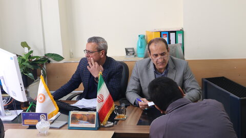گزارش تصویری از دوشنبه های ملاقات مردمی با حضور سرپرست اداره کل بهزیستی استان