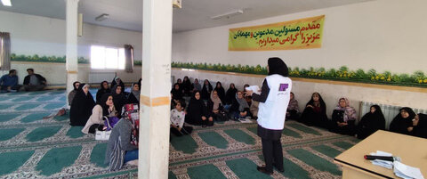 دوره آموزشی با محوریت "خودمراقبتی روانی و آگاه‌سازی خانواده‌ها" برگزار شد