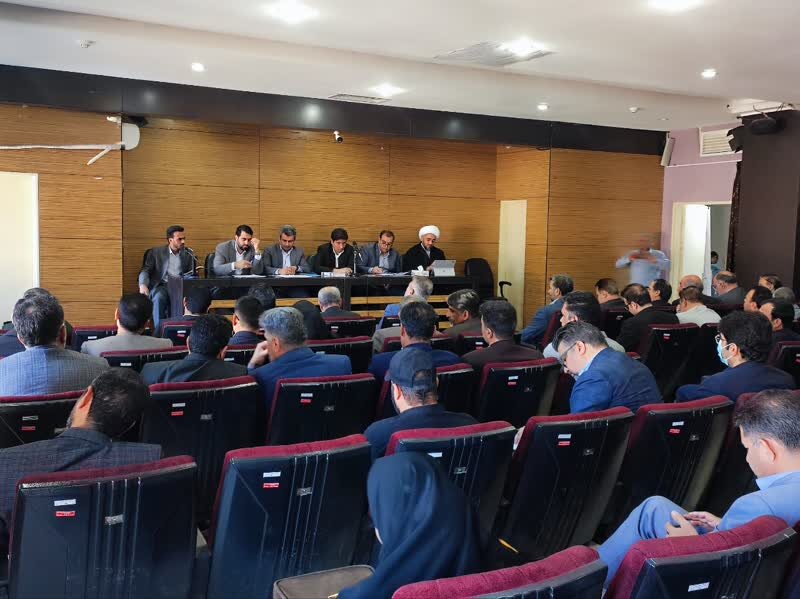 نشست مدیران دستگاه های زیرمجموعه وزارت رفاه در خصوص سامان دهی تسهیلات اشتغال شرق استان