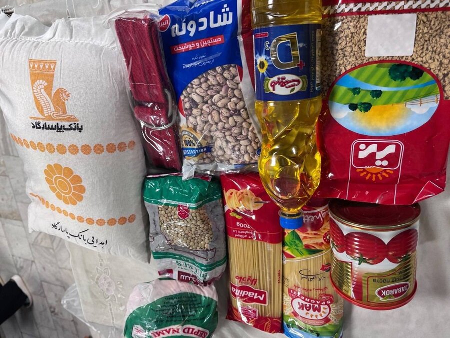 شهرتهران| توزیع ۱۰۰ بسته سبد کالا به جامعه هدف در مرکز تأمین و توسعه شهدای انقلاب