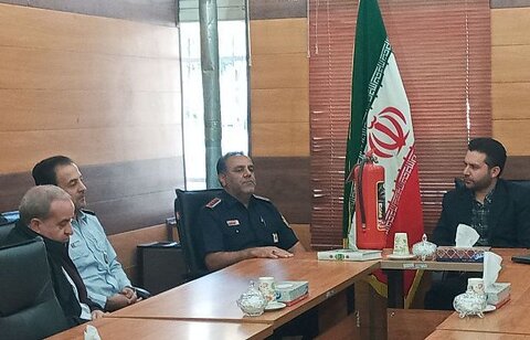 گلپایگان| گزارش تصویری| برگزاری کارگاه آموزشی اطفاء حریق و آشنایی با سیستم‌های آتش‌نشانی ویژه کارکنان اداره